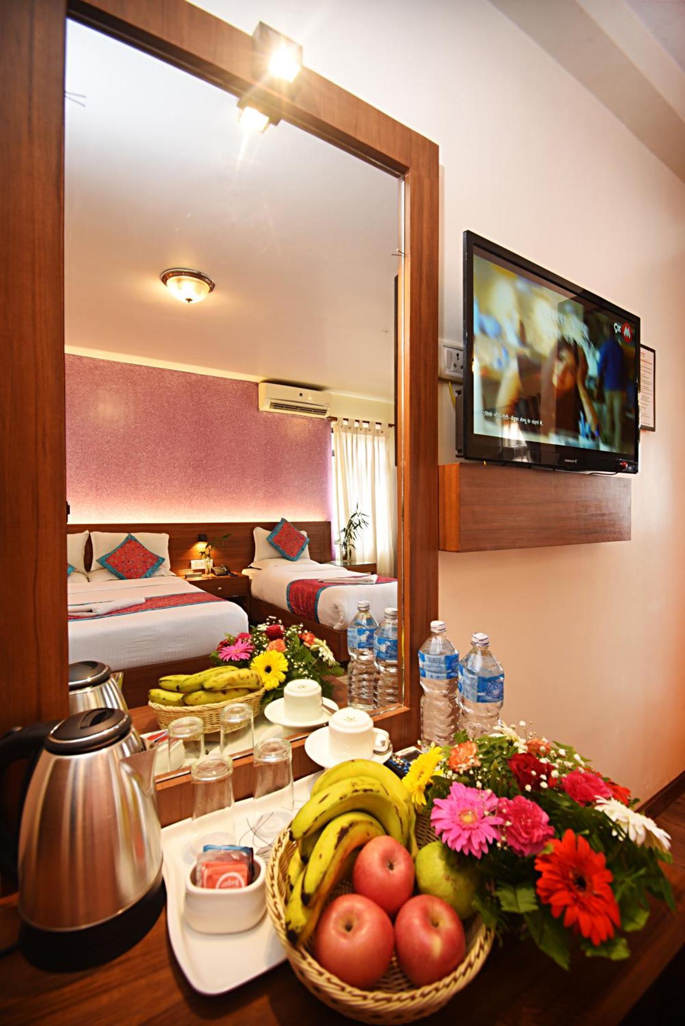 Hotel Amaryllis Катманду Екстер'єр фото